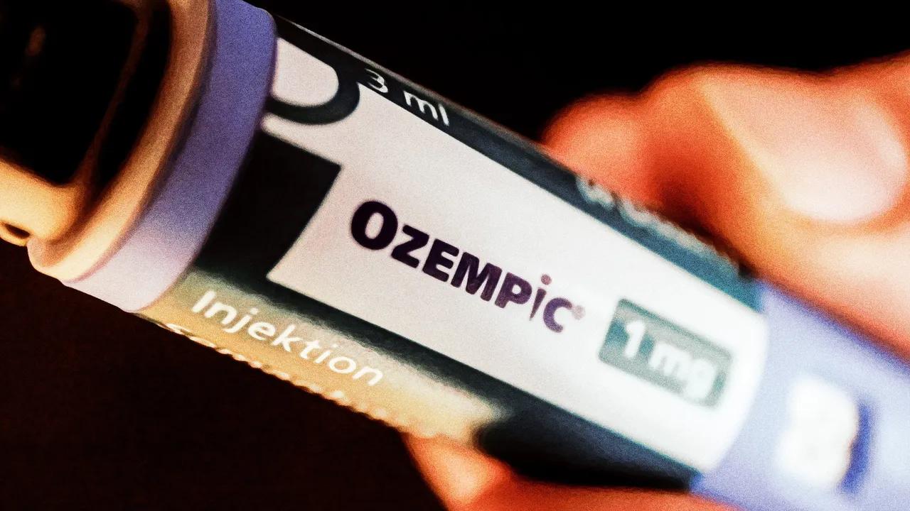 Doctors Warn Ozempic's Side Effects May Outweigh Benefits Image