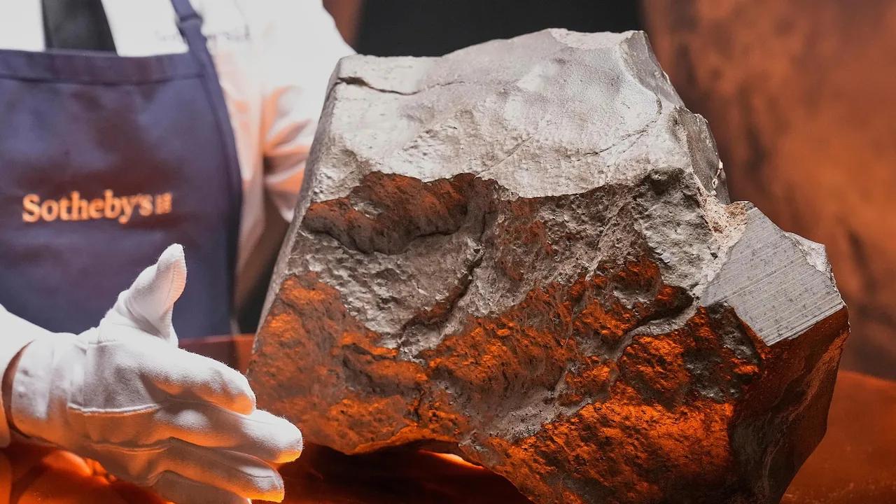 Largest Martian Meteorite On Earth Set For Auction In New York Image