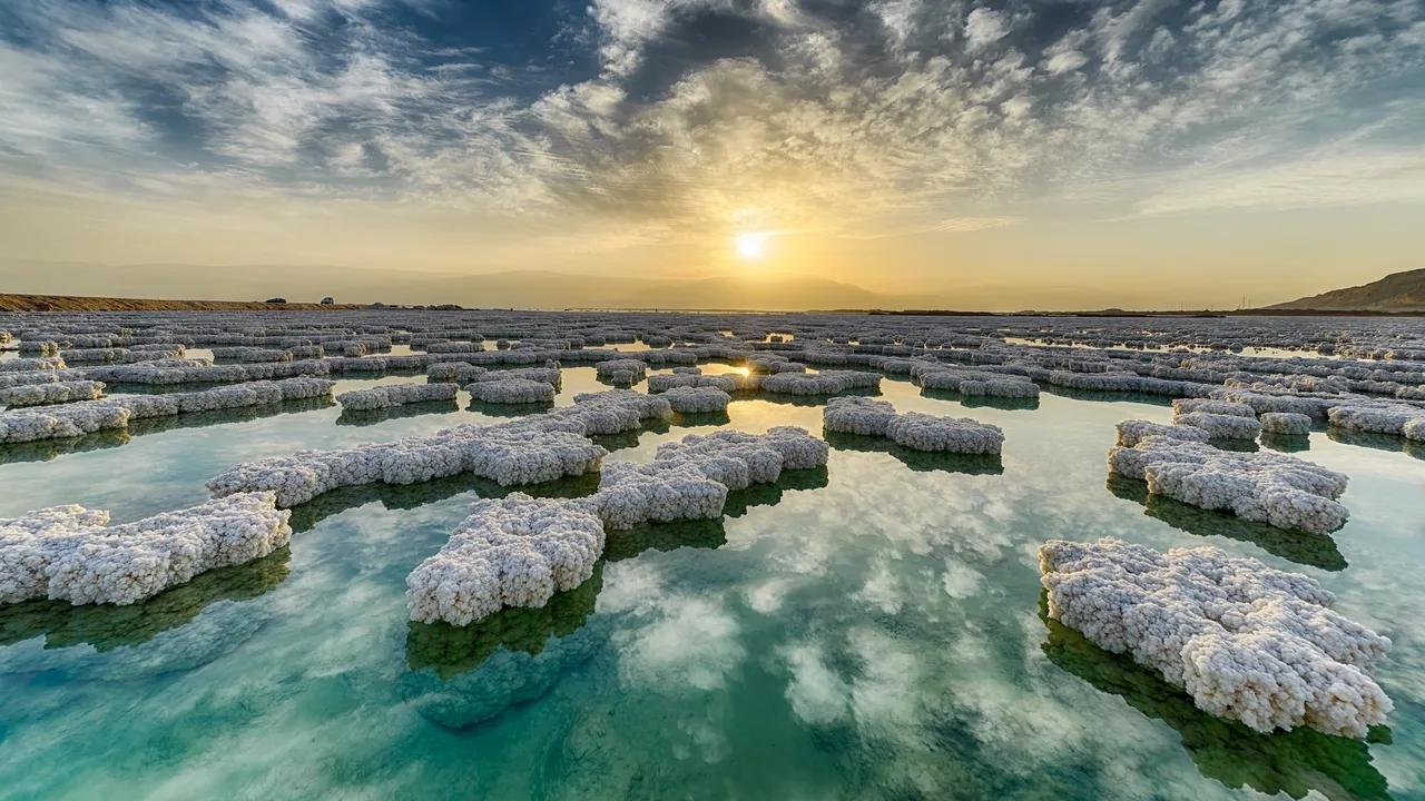 Exploring Earth's Lowest Point On Land: The Dead Sea Image
