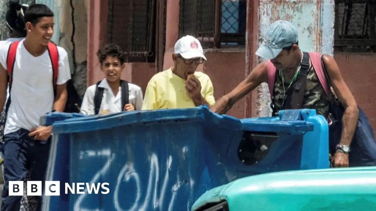 Cuban Minister Resigns After Controversial Comments On Begging Image