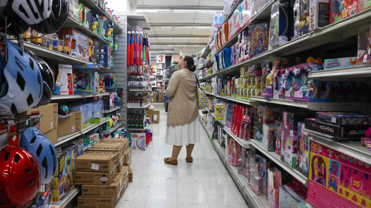 Tariffs Impact Inflation As Trump Faces Pressure On Powell Image