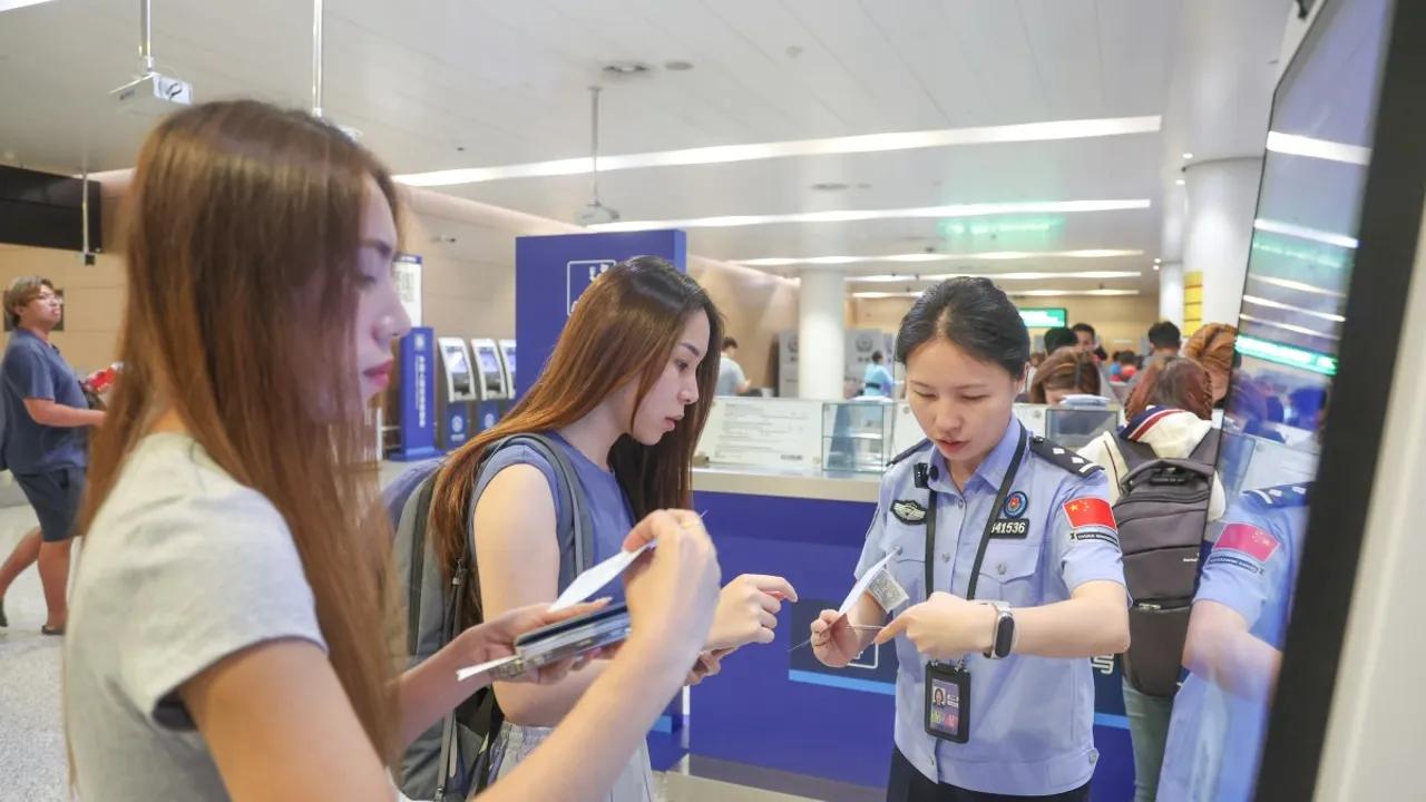 Chinese Authorities Use Massistant Tool To Extract Data From Phones Image