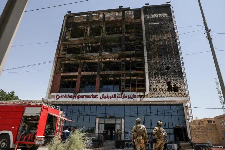 Massive Fire At Iraq's Kut Hypermarket Claims Over 60 Lives Image