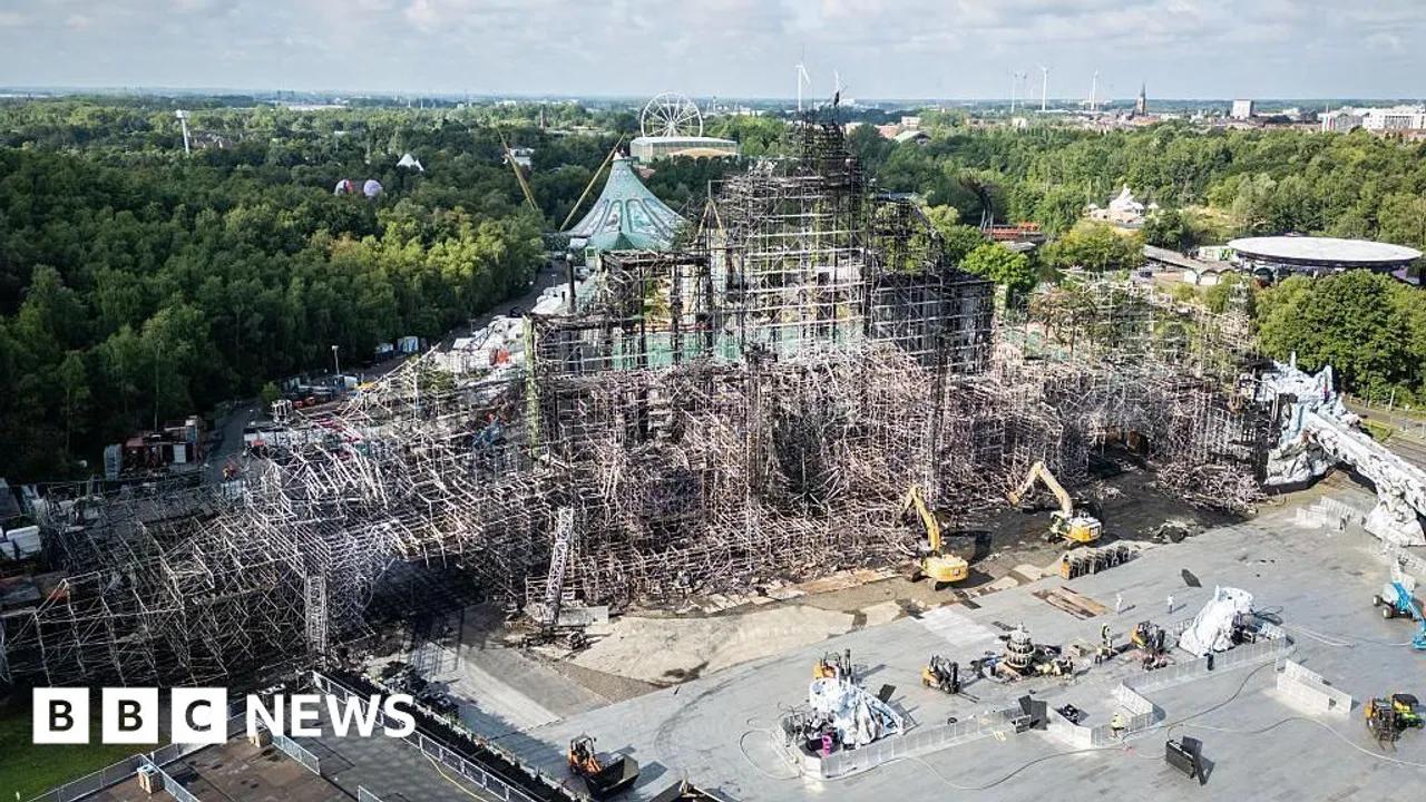 Tomorrowland Festival To Proceed After Main Stage Fire Image