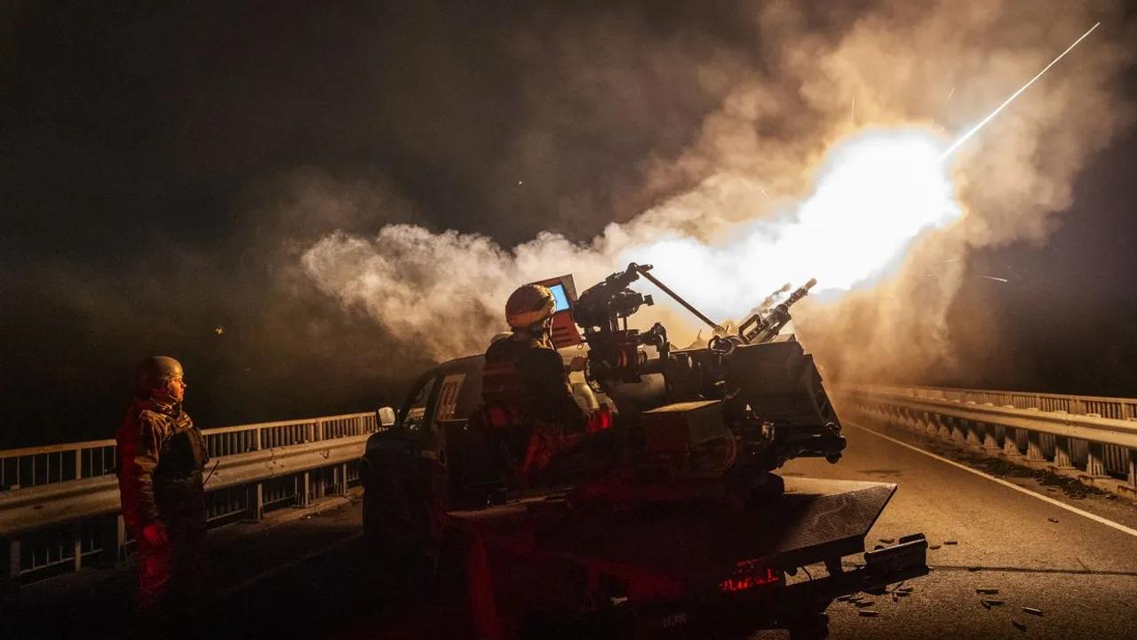 Ukrainian Drones Target Moscow And St. Petersburg In Expanded Strikes Image