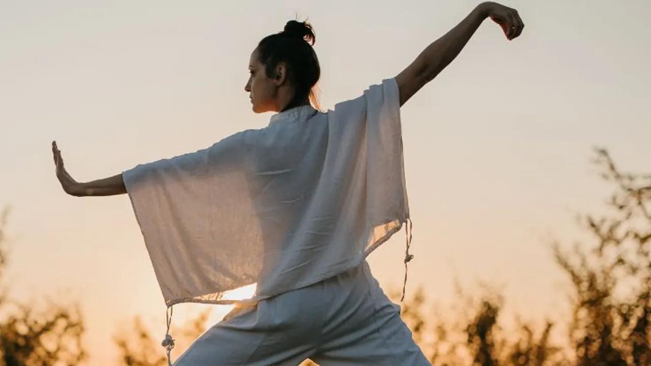 Four Simple Exercises To Combat Insomnia Image