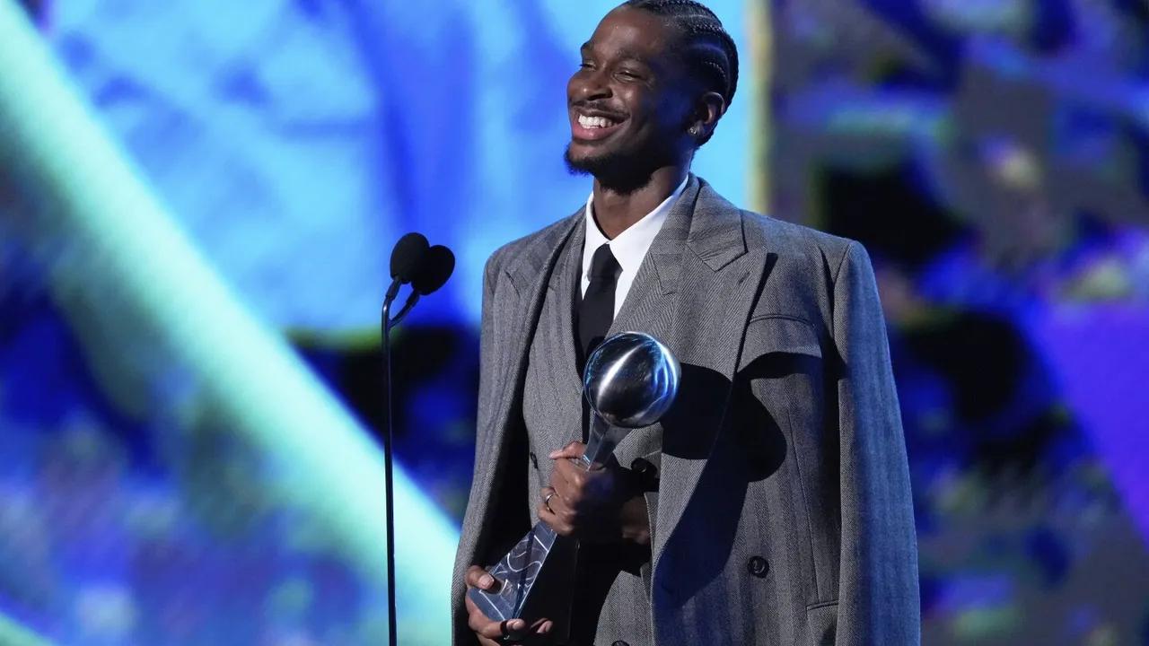 Top Honors For Gilgeous-alexander And Biles At Espys Image