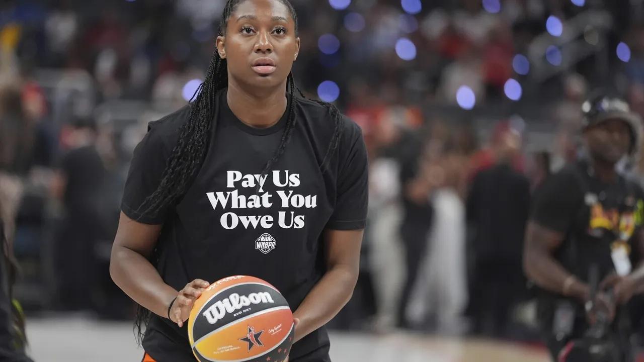 Wnba All-stars Demand Fair Pay With Statement Shirts Image