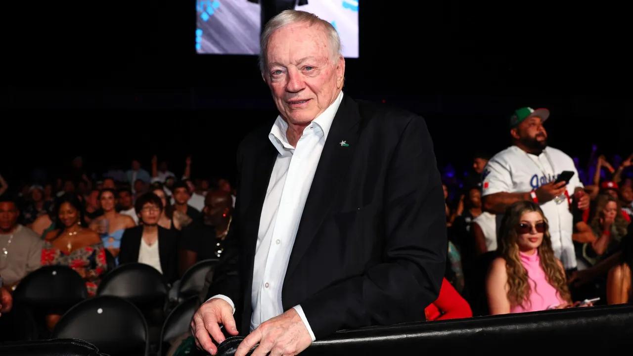 Micah Parsons Reacts To Jerry Jones' Comments On Player Contracts Image