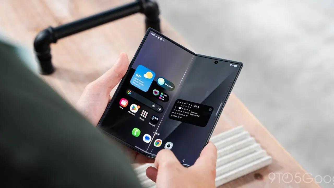 Galaxy Z Fold 7 Display Durability Rated For 500,000 Folds Image