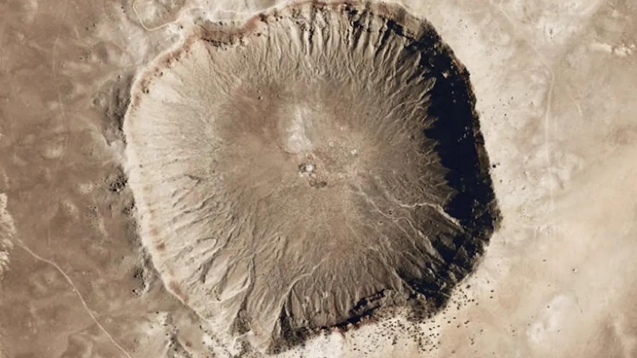 Study Unveils Link Between Meteor Crater And Grand Canyon Formation Image