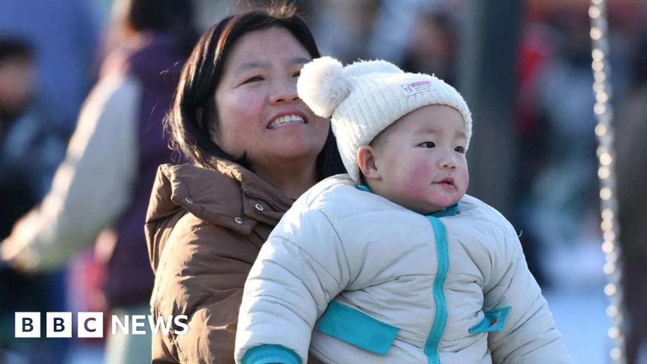 China Offers Financial Incentives To Boost Birth Rate Image