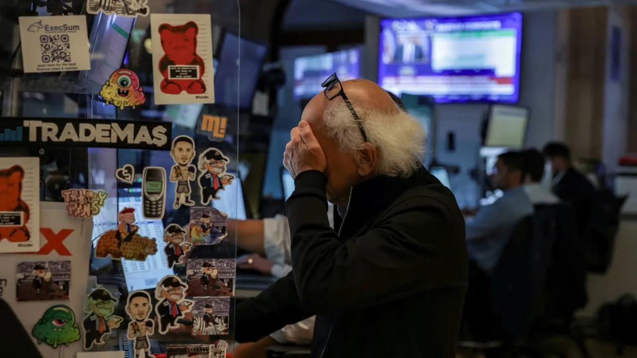 S&p 500 Futures Decline Ahead Of Crucial Jobs Report Image