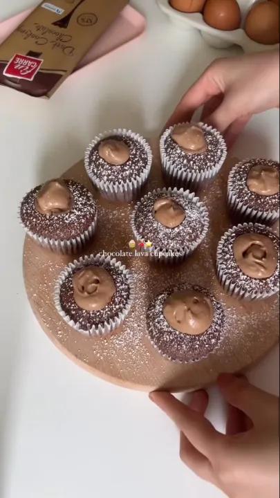 Chiffon Chocolate Lava Cupcakes Recipe Image
