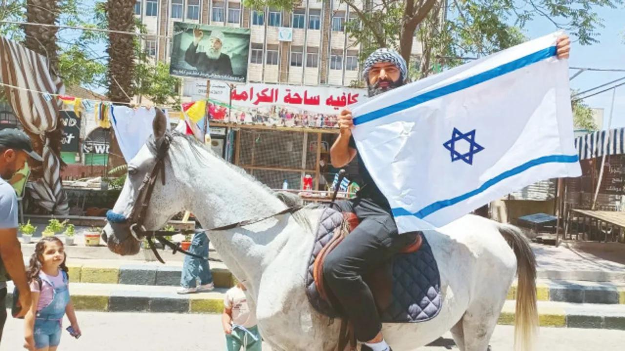 Şam'a Eş Zamanlı Saldırılar: Ypg, Israil, Dürziler Ve Iran Image