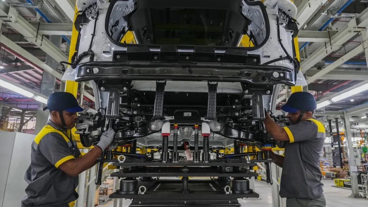 Vinfast Opens $500M Electric Vehicle Factory in India Image