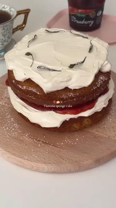 Victoria Sponge Cake Recipe Image