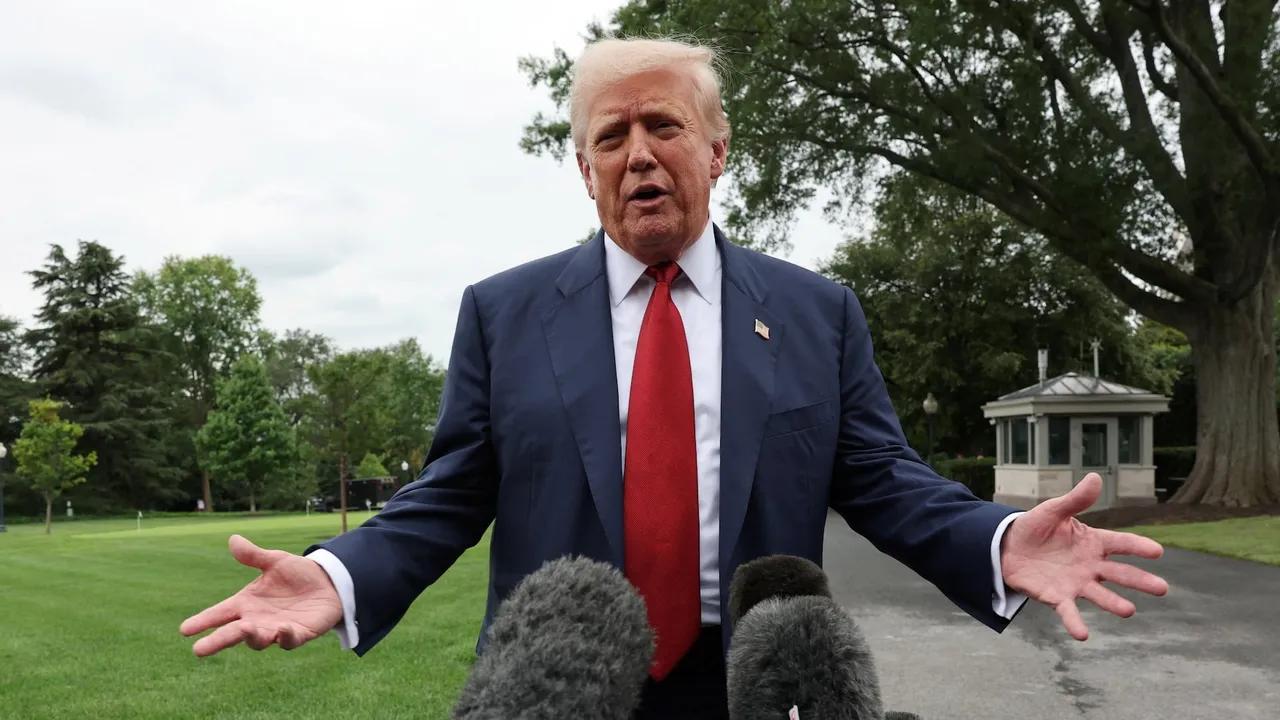 White House Prepares Order on Bank Practices Amid Trump's Discrimination Claims Image