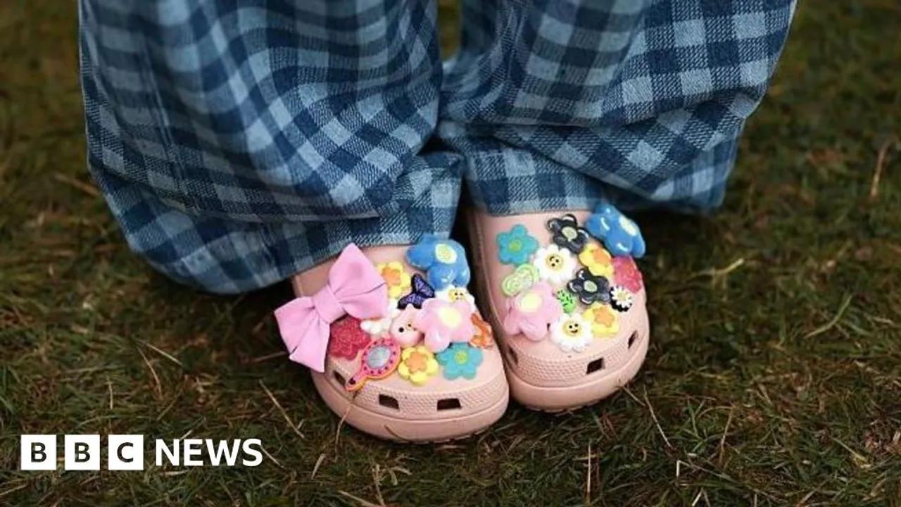 Crocs Faces US Sales Decline as Consumers Shift to Athletic Footwear Image