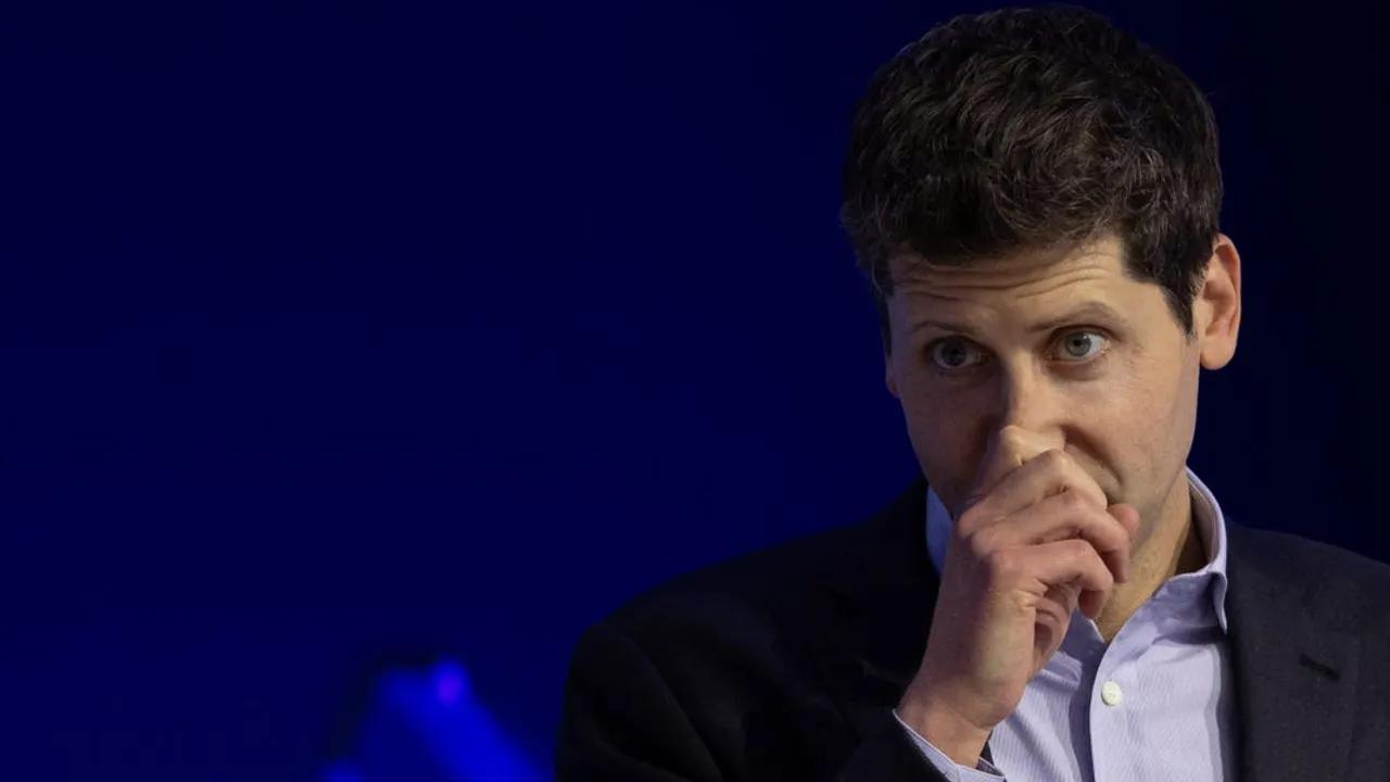 Sam Altman Pledges GPT-4o Return Amidst GPT-5 Criticism Image
