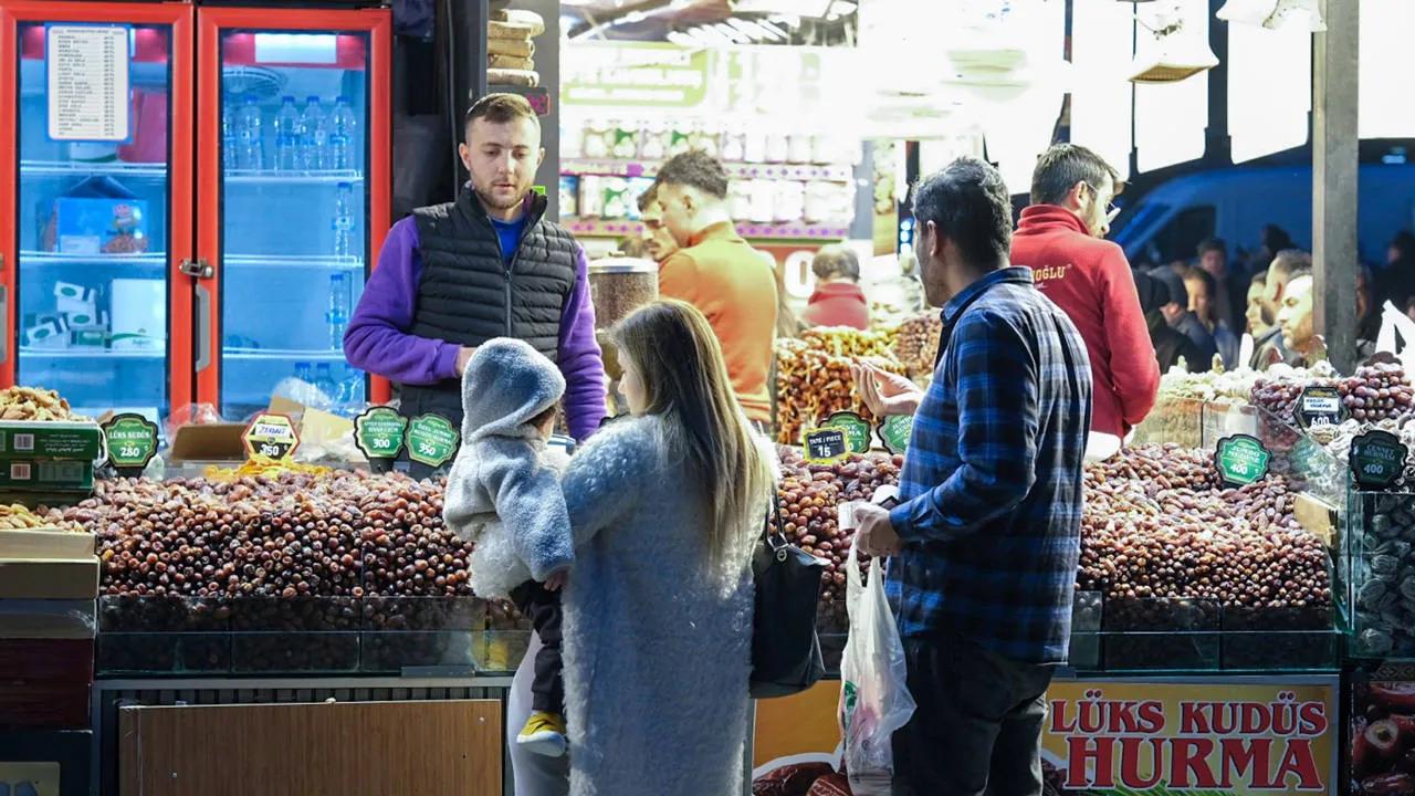 ABD ve Türkiye Ekonomilerinde İstatistiklerin Etkisi ve Yönetim Tarzları Image