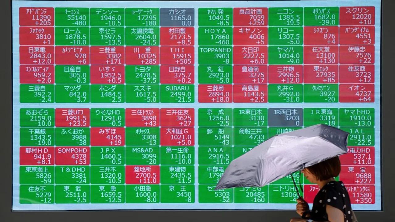 Nikkei 225 Reaches New Peak as Asia Markets Follow Wall Street Trends Image