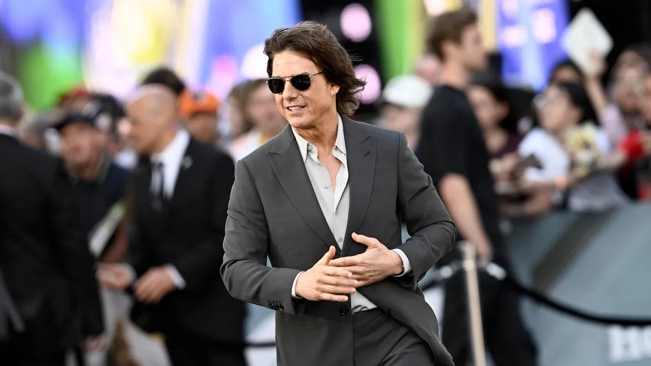 Tom Cruise Declines Kennedy Center Honor from Trump Image