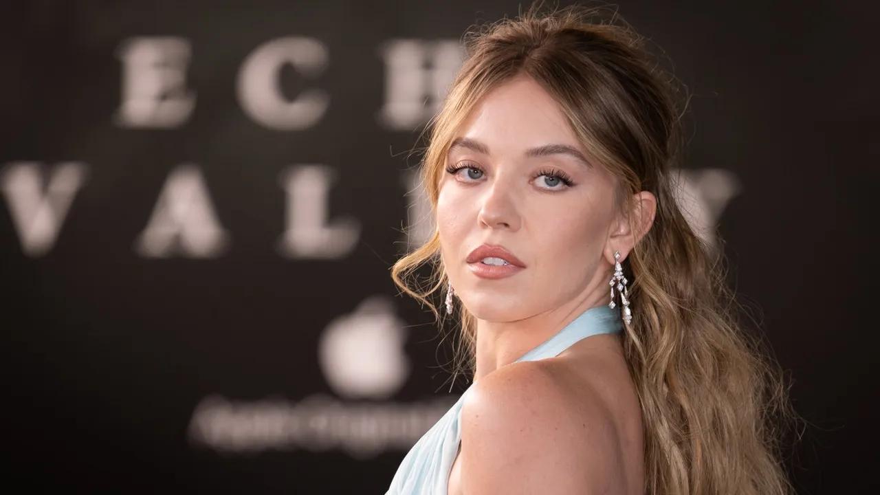 Sydney Sweeney Faces Career Challenge Amidst Jeans Campaign Controversy Image