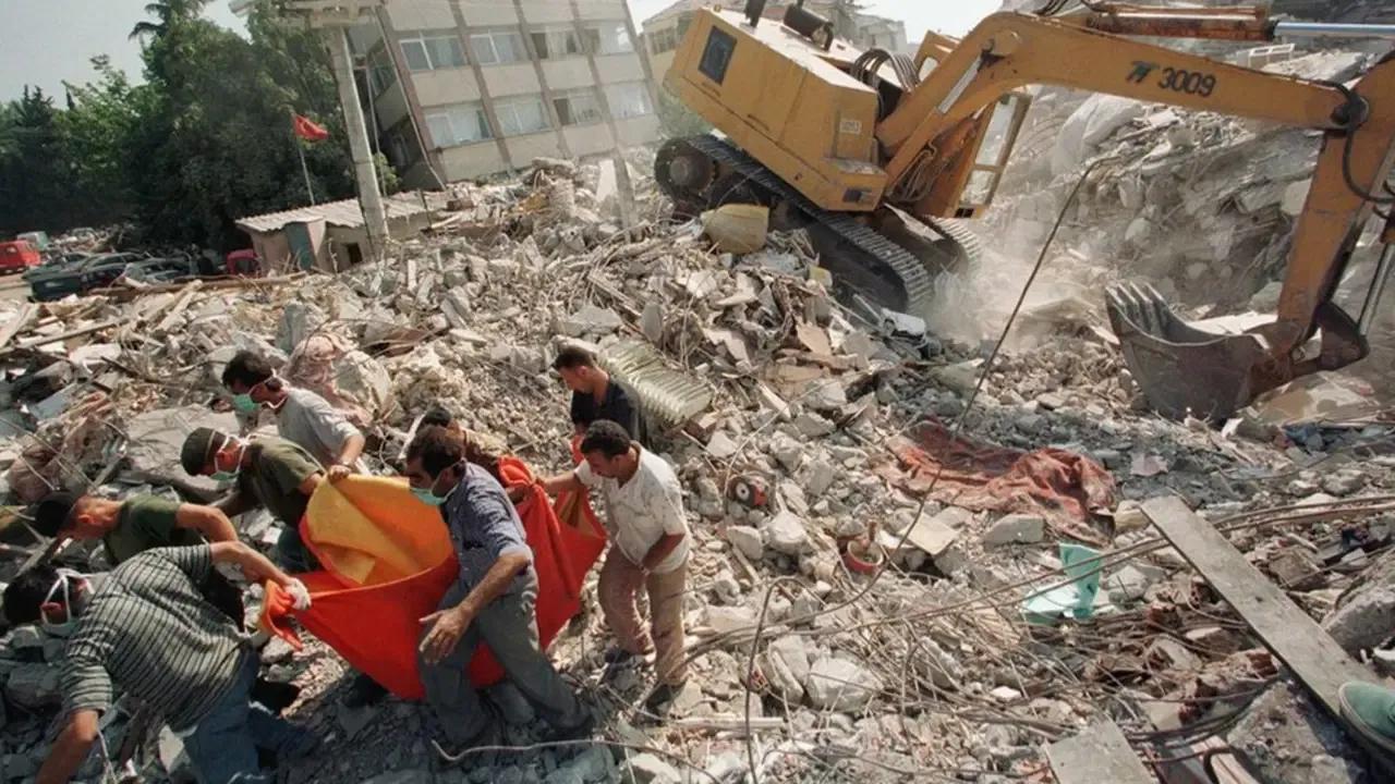 Deprem Tehlikesi ve Yetersiz Hazırlık: Samsun'da Kentsel Dönüşüm Gerekliliği Image