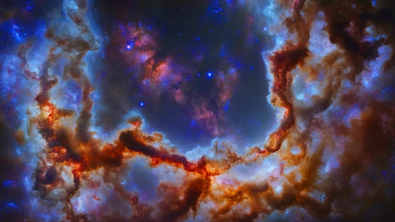 Massive Structure Unveiled in Milky Way's Core by Astronomers Image