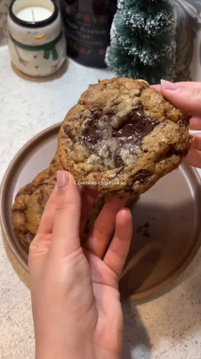 Çikolata Parçacıklı Kurabiye Tarifi Image